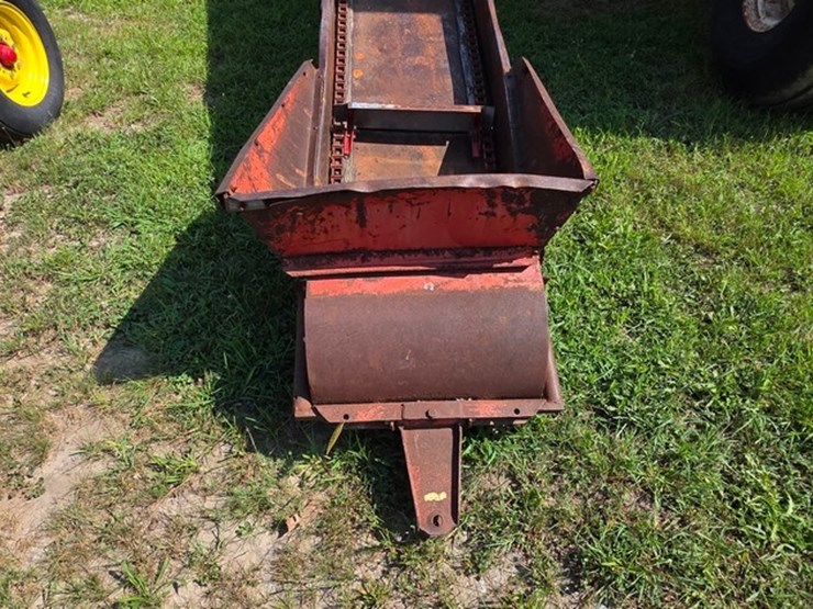 new-holland-155-image-21