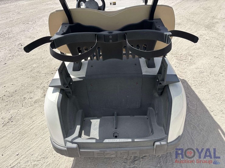 2020-ez-go-elite-rxv-electric-golf-cart-image-8