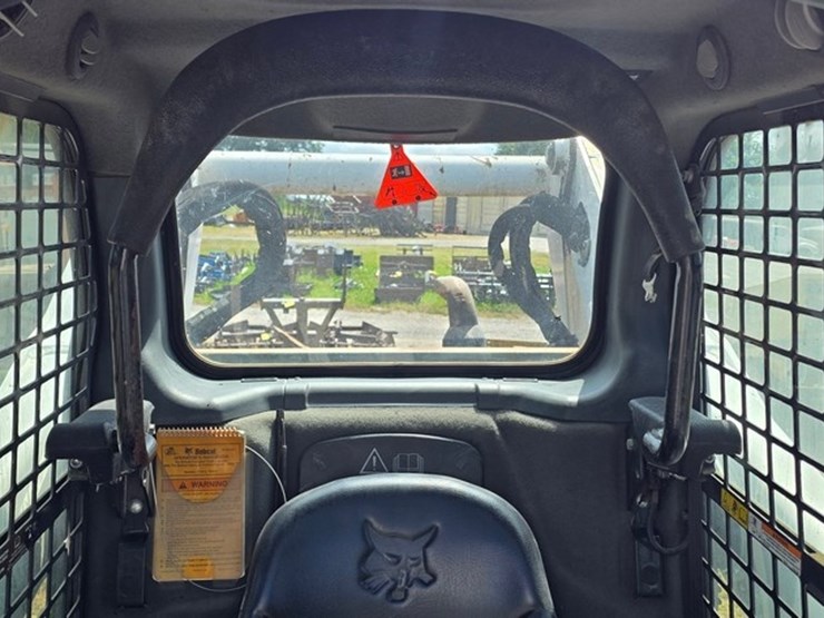 2018-bobcat-t870-image-47