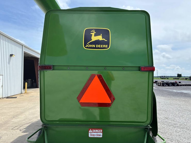 1983-john-deere-6620-image-30
