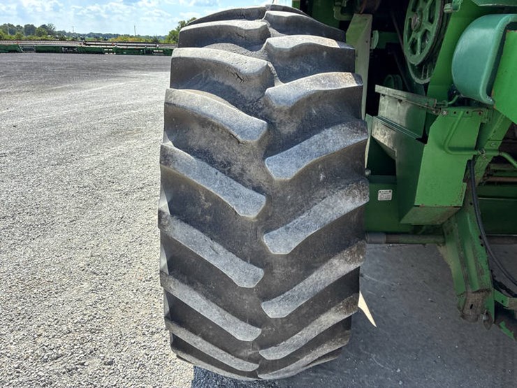 1998-john-deere-9610-image-30