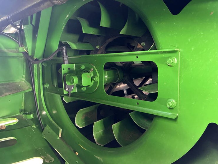 2023-john-deere-s780-image-74