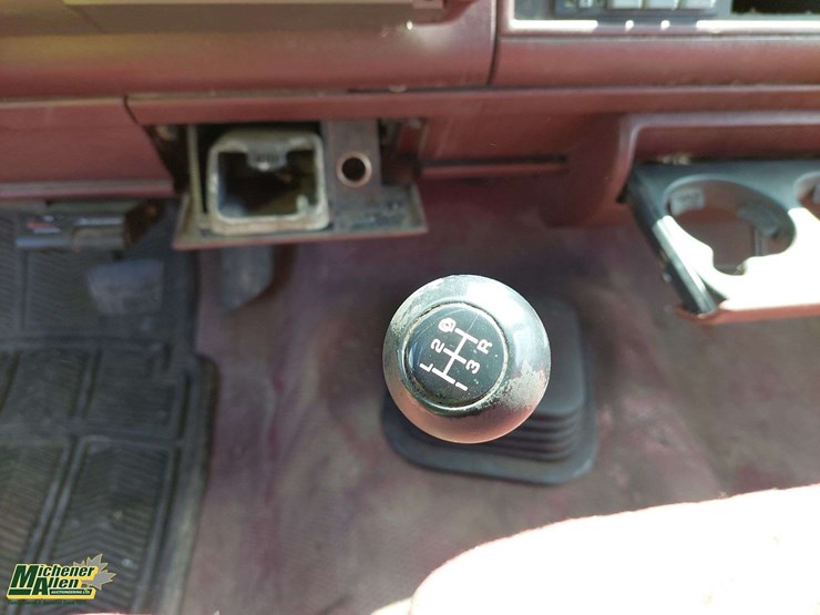 1992-chevrolet-3500-image-10