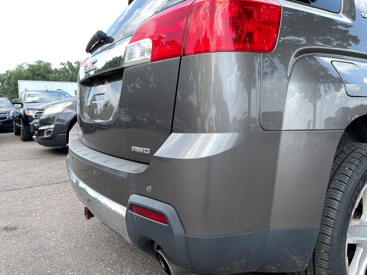 2010-gmc-terrain-slt-image-31