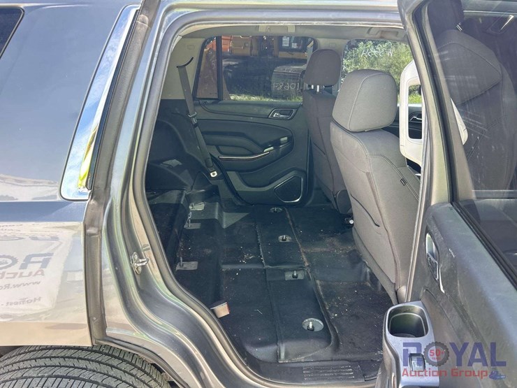 2018-chevrolet-tahoe-image-27