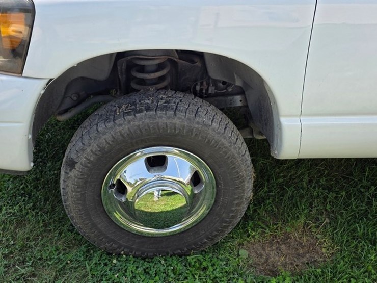 2006-dodge-ram-3500-image-8