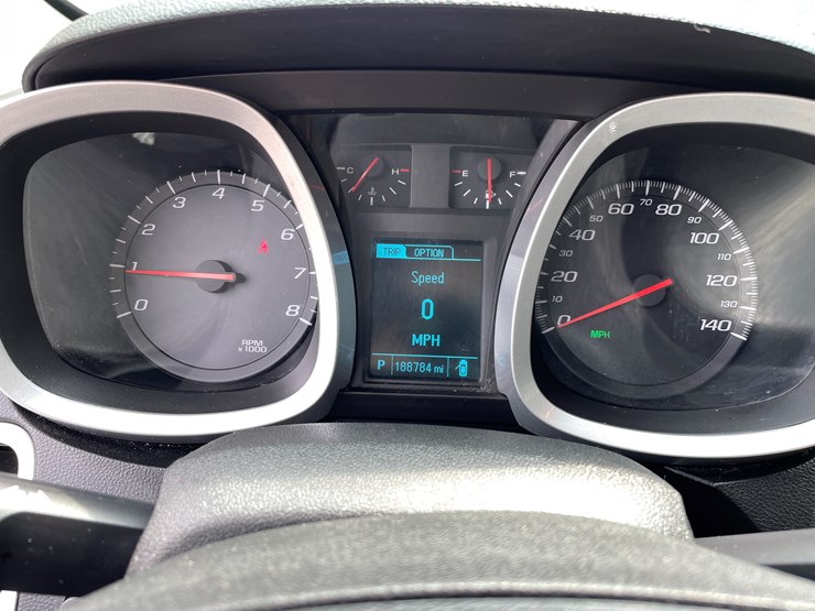 2013-chevrolet-equinox-lt-image-54