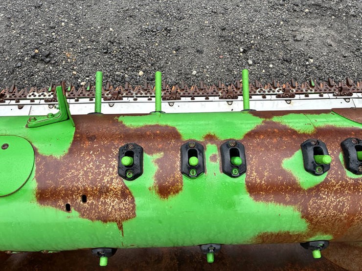 2013-john-deere-635f-image-28