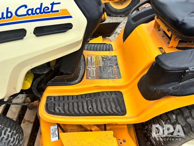 cub-cadet-gt1554-image-18