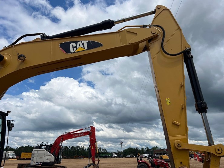 2017-caterpillar-336fl-image-25