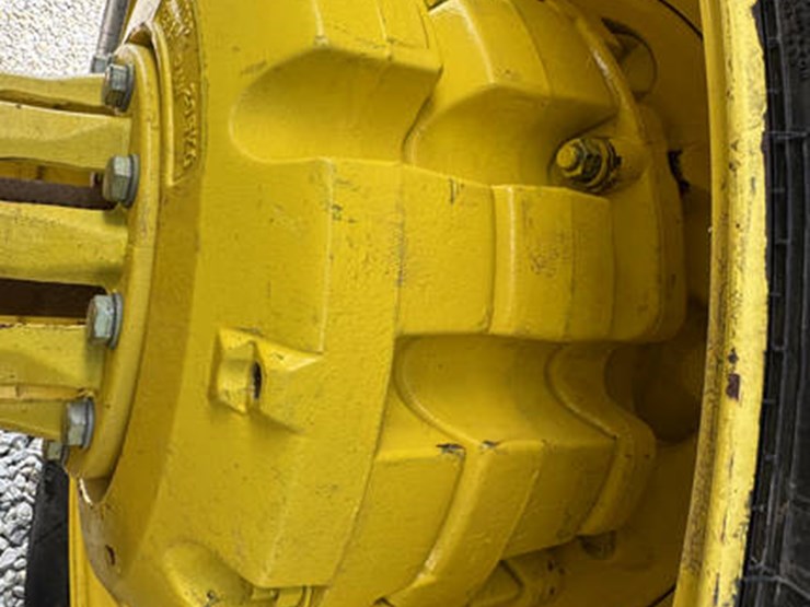 2017-john-deere-9570r-image-30