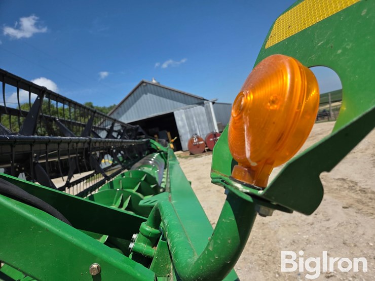 2013-john-deere-625f-image-15