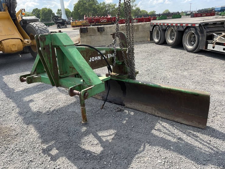 john-deere-155-image-3