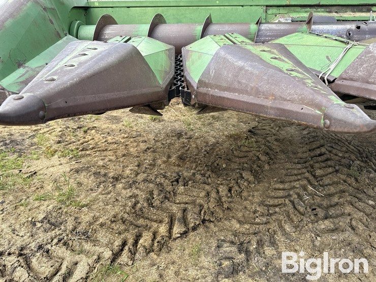 1981-john-deere-7720-image-15
