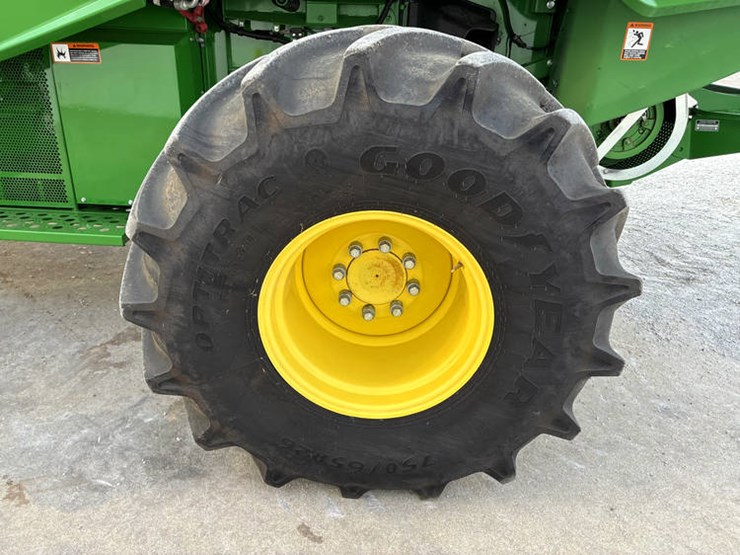 2015-john-deere-s680-image-50