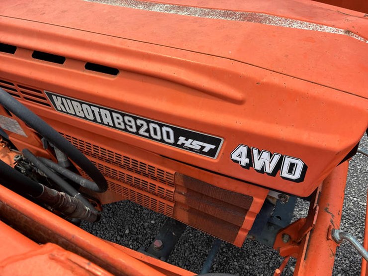 kubota-b9200-image-11