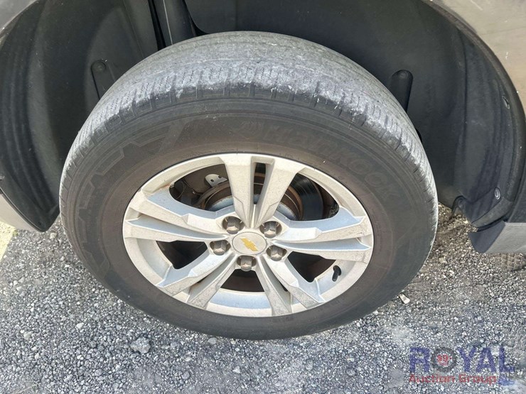 2012-chevrolet-equinox-image-24