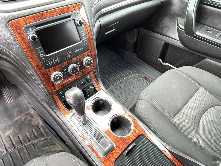 2014-chevrolet-traverse-image-58