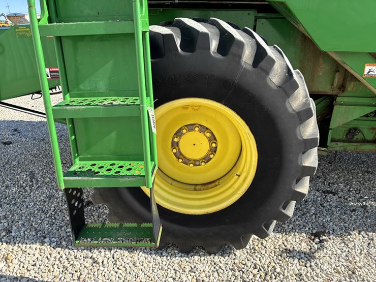 1998-john-deere-9510-image-30