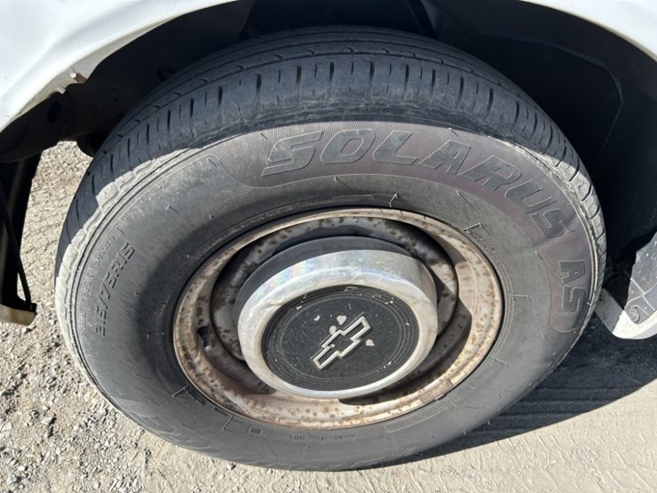 1999-chevrolet-astro-image-9