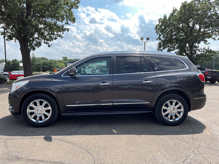 2013-buick-enclave-image-2