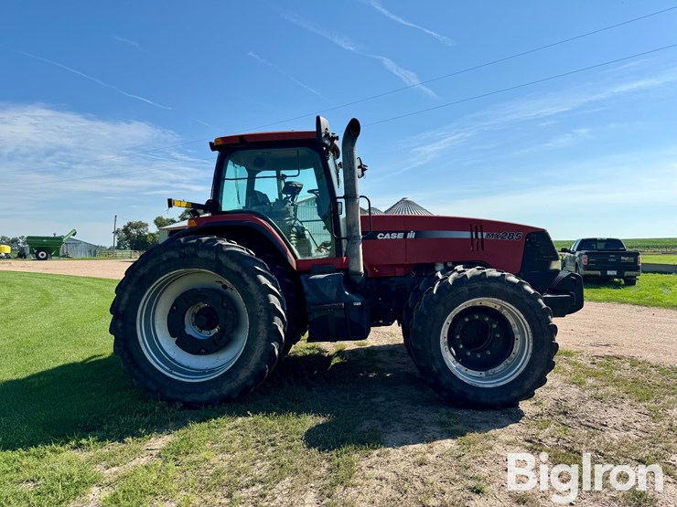 2005-case-ih-285-image-4