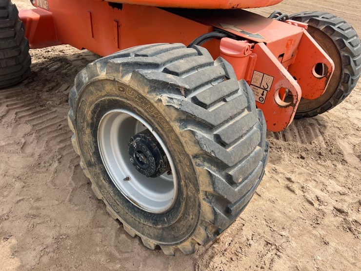 2008-jlg-450aj-image-13