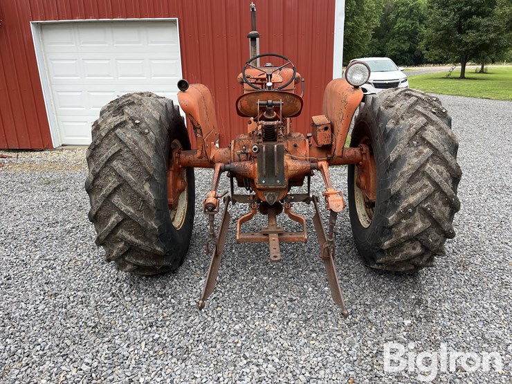 1957-allis-chalmers-d17-image-6
