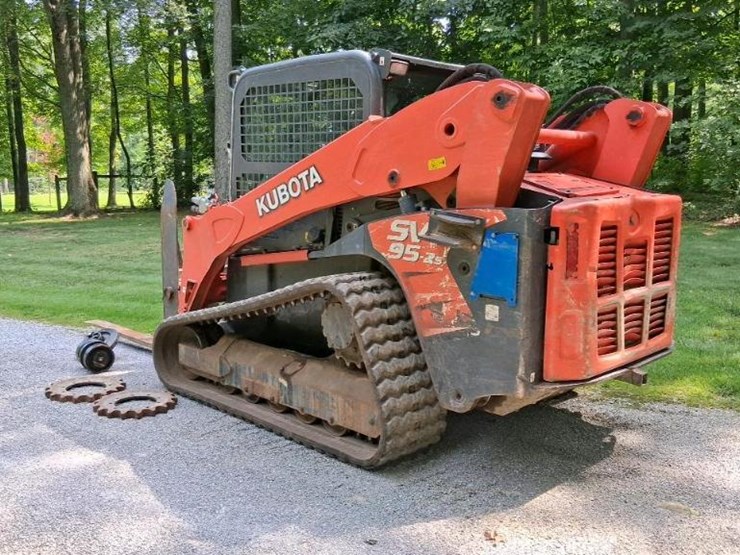 2018-kubota-svl95-2s-image-8