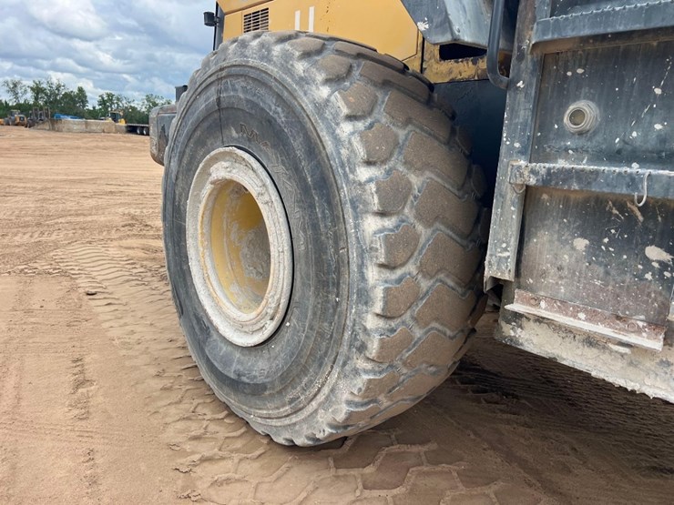 komatsu-wa450-image-25