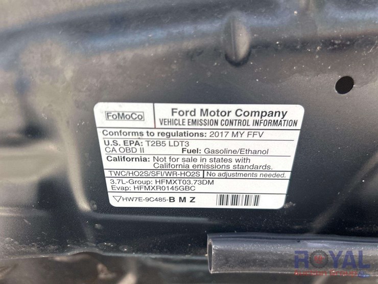 2017-ford-explorer-image-10