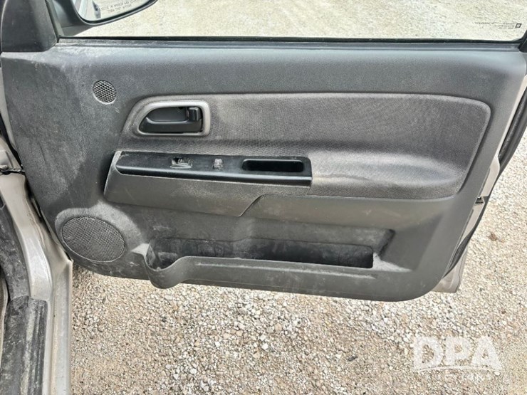 2004-chevrolet-colorado-ls-image-61