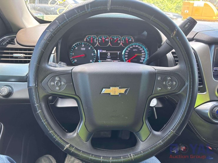 2019-chevrolet-tahoe-image-14