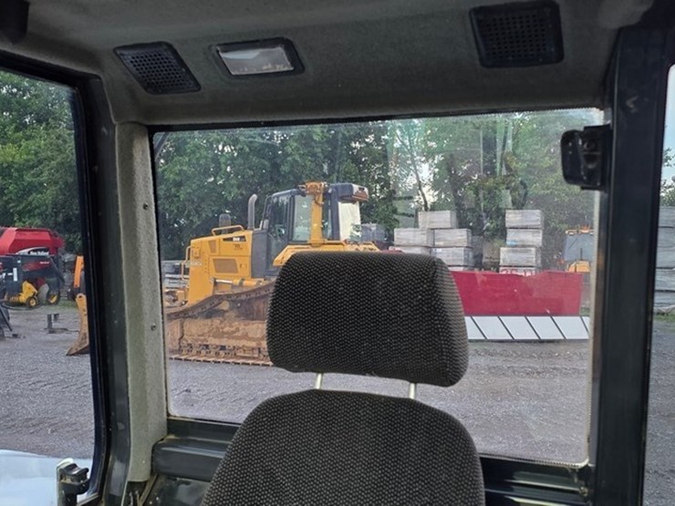 2022-bobcat-e88-image-65