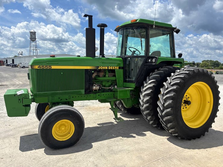 1990-john-deere-4555-image-12