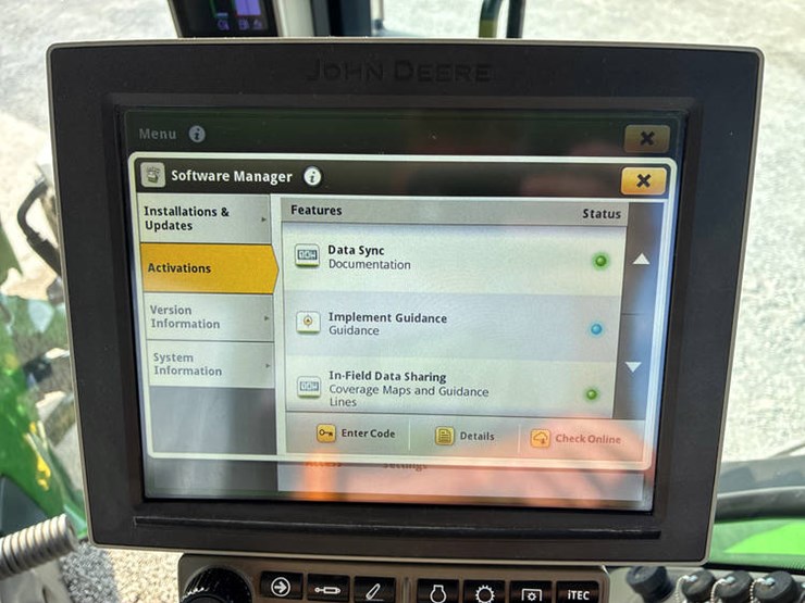 2022-john-deere-8r-310-image-100