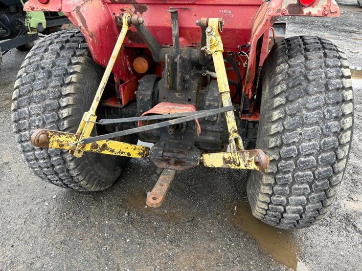 massey-ferguson-1030-image-10