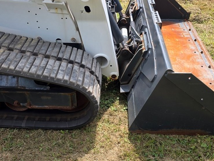 2023-bobcat-t770-image-8