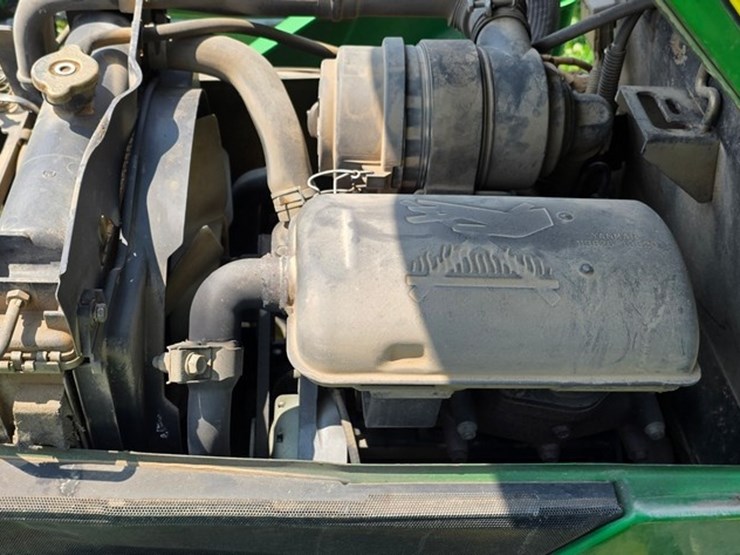 john-deere-2210-image-30