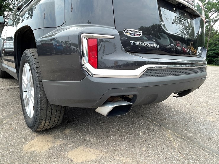 2016-gmc-terrain-sle-image-22