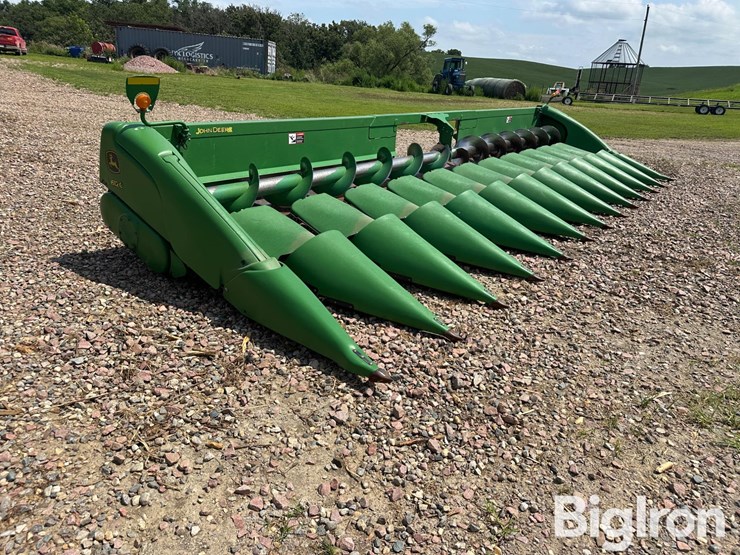 2011-john-deere-612c-image-3