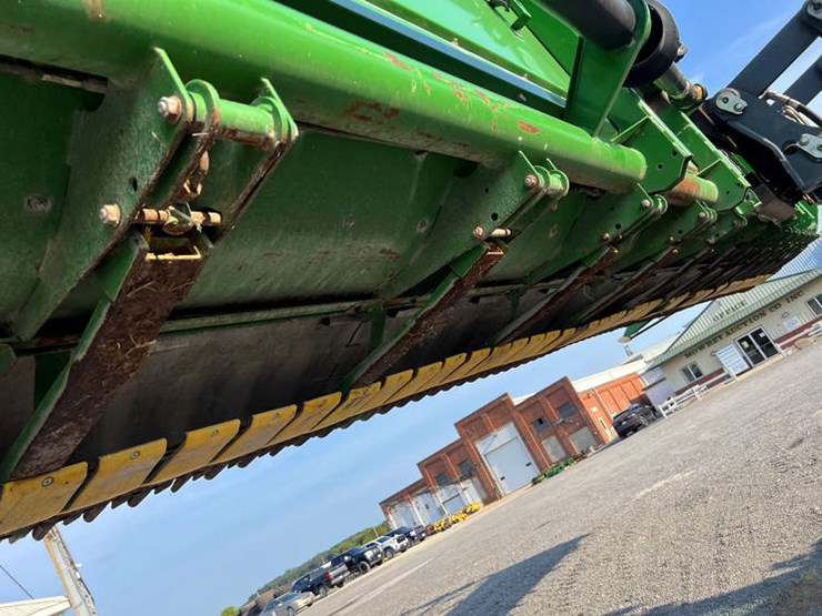 2011-john-deere-635f-image-15