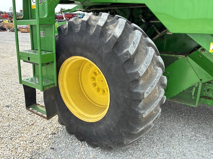john-deere-9500-image-43
