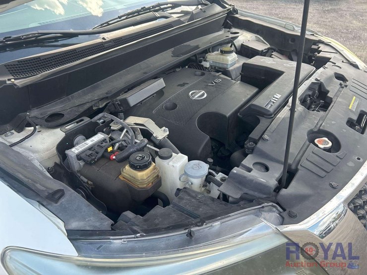 2015-nissan-pathfinder-image-14