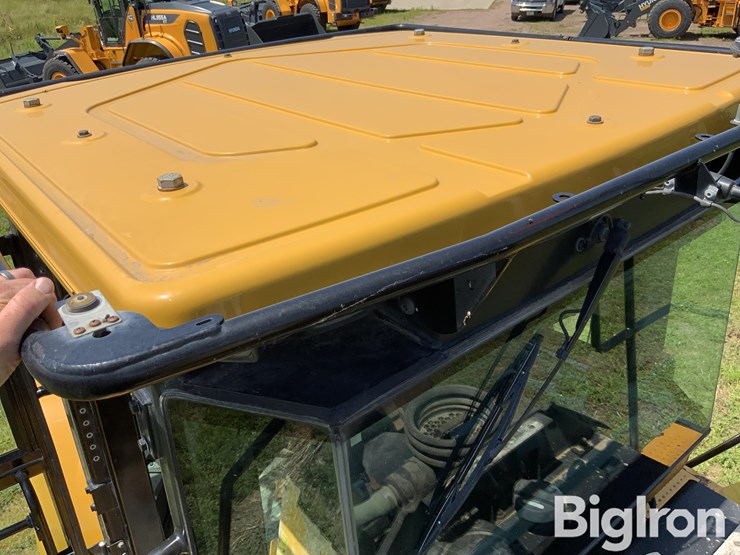 2014-caterpillar-950k-image-10
