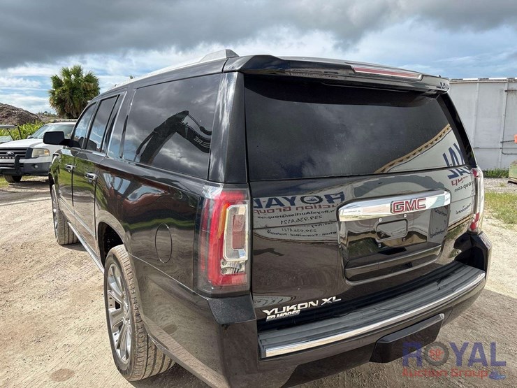 2015-gmc-yukon-xl-denali-image-4