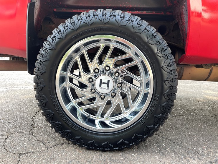 2012-gmc-2500-image-39
