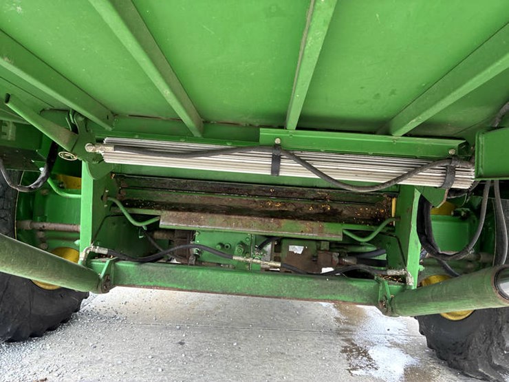 2002-john-deere-9750-image-18