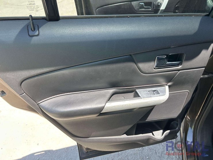2011-ford-edge-sel-image-20