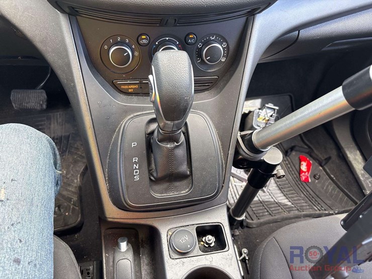 2015-ford-escape-image-16